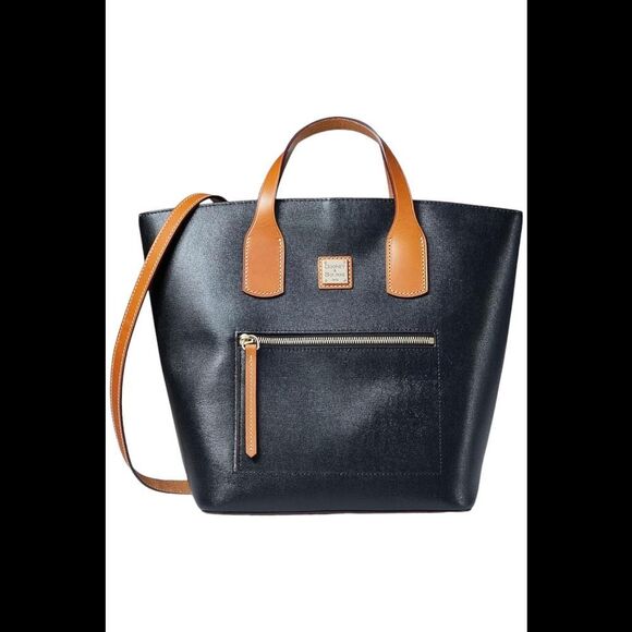Dooney & Bourke Saffiano Darla Shopper Black